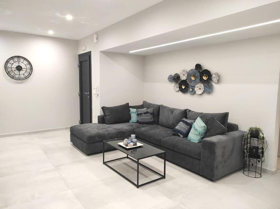 Ekati Apartament